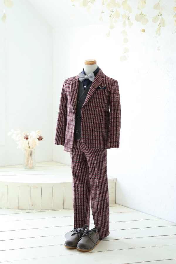 横浜 1/2成人 スーツ1